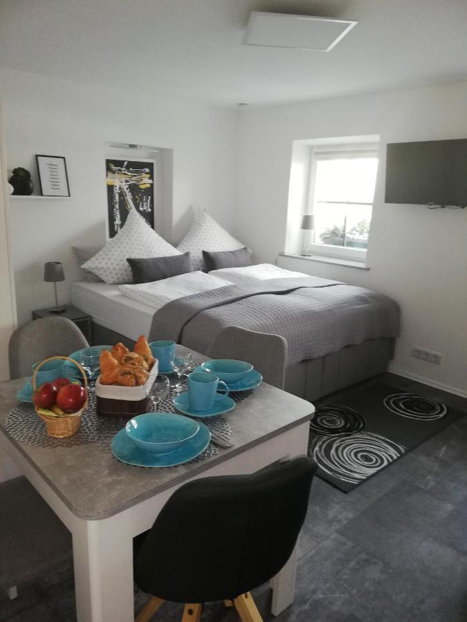 זירנדורף Ferienwohnung Hirmer מראה חיצוני תמונה