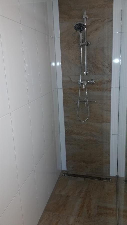 זירנדורף Ferienwohnung Hirmer מראה חיצוני תמונה
